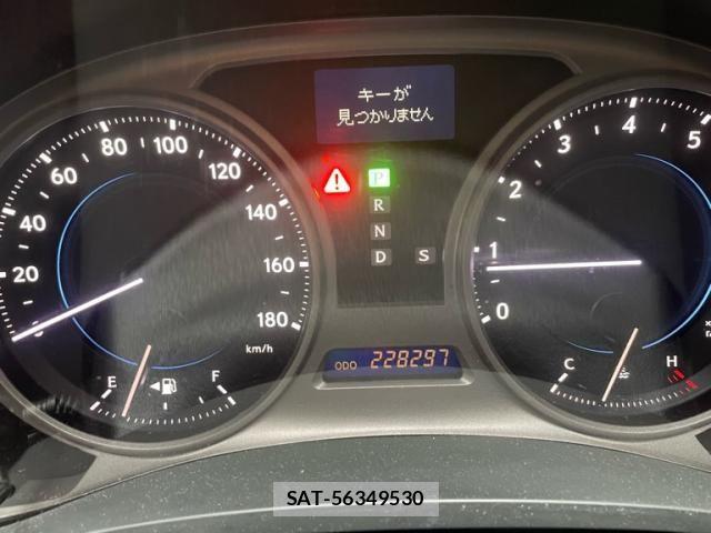 Lexus IS 2006-09 7617654-12