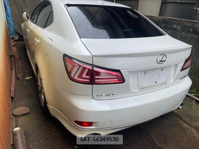 Lexus IS 2006-09 7617654-2