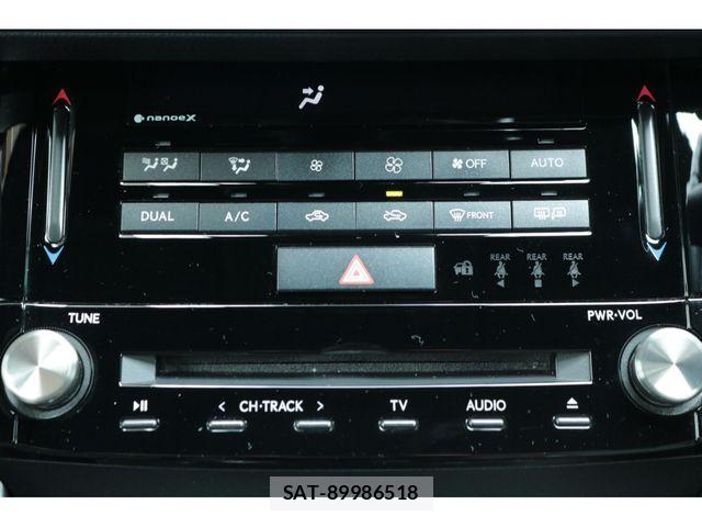 Lexus IS 2020-12 7617653-26