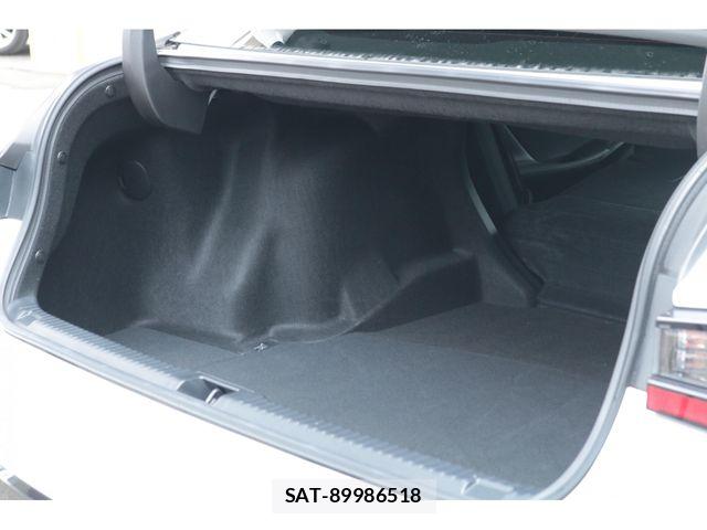 Lexus IS 2020-12 7617653-29