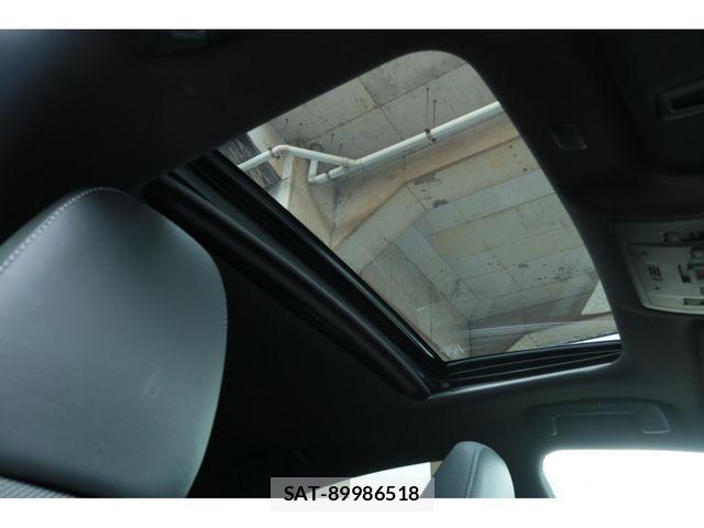 Lexus IS 2020-12 7617653-4