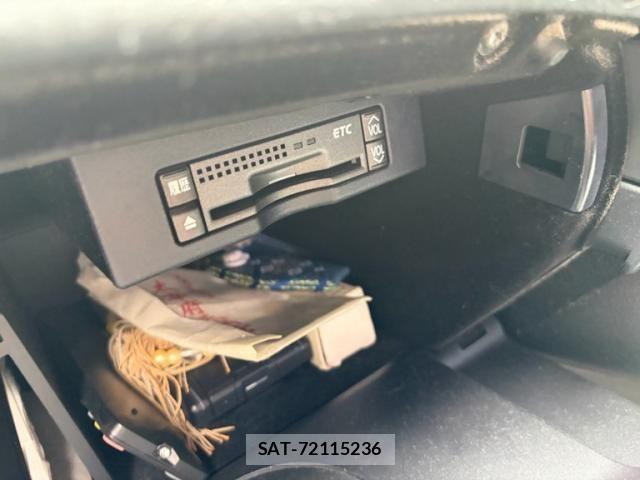 Lexus IS 2009-04 7617652-14
