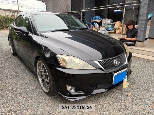 Lexus IS 2009-04 7617652-1
