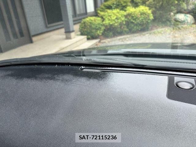 Lexus IS 2009-04 7617652-21