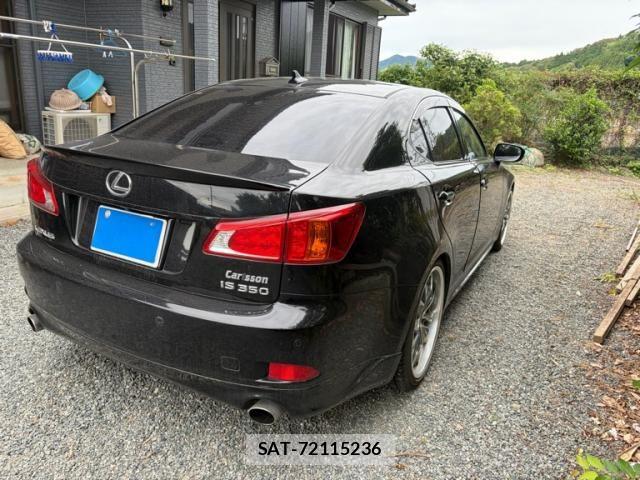 Lexus IS 2009-04 7617652-3