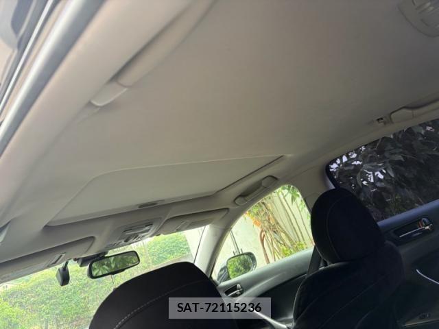 Lexus IS 2009-04 7617652-4