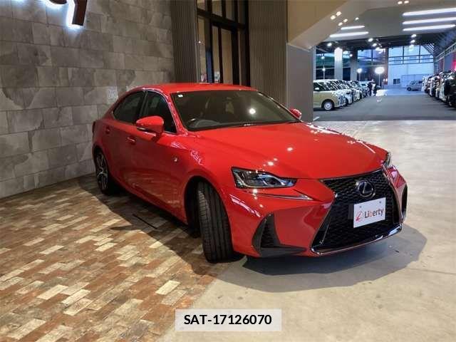 Lexus IS 2016-11 7725062-9
