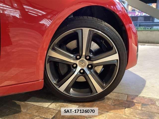 Lexus IS 2016-11 7725062-15