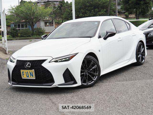 Lexus IS 2022-05 7877341-0