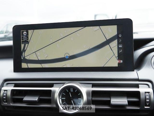Lexus IS 2022-05 7877341-17