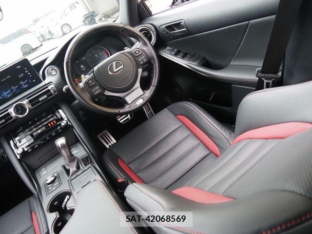 Lexus IS 2022-05 7877341-27