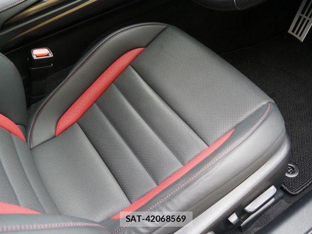 Lexus IS 2022-05 7877341-28