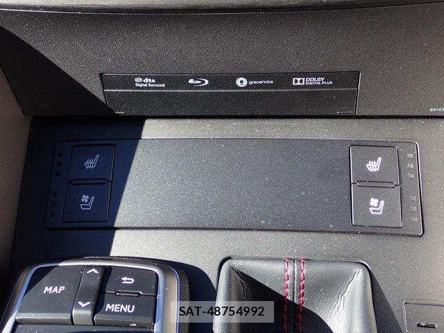 Lexus IS 2019-11 8230618-21