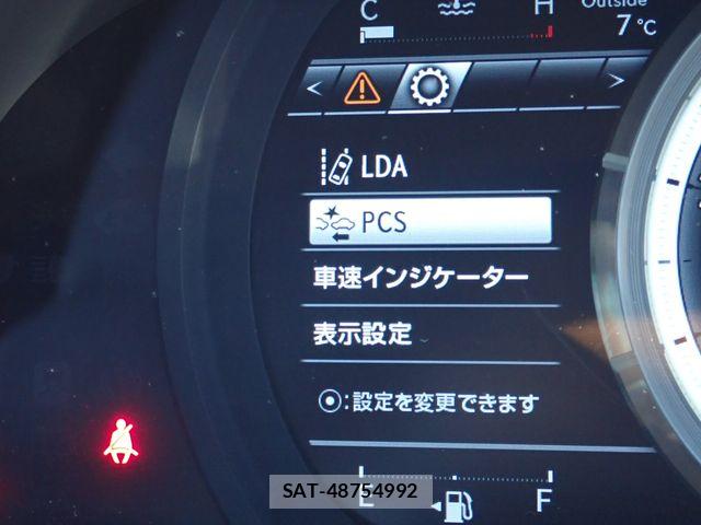 Lexus IS 2019-11 8230618-6