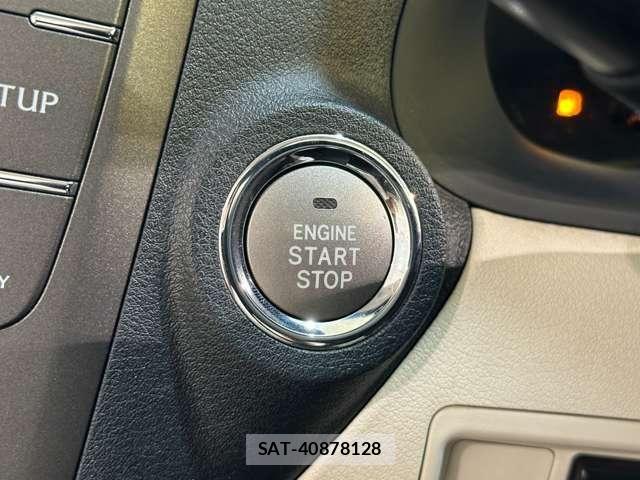 Lexus IS 2012-11 8354841-19