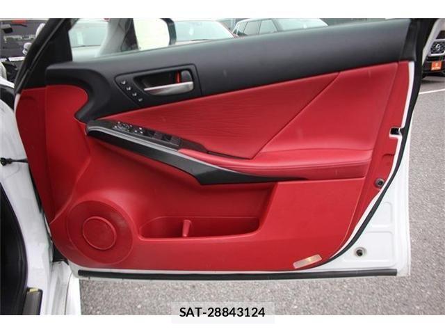 Lexus IS 2021-06 8371804-17