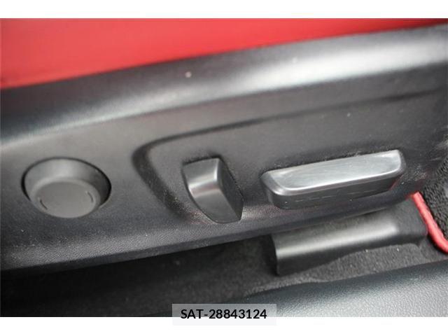 Lexus IS 2021-06 8371804-26