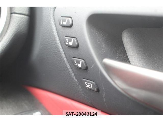 Lexus IS 2021-06 8371804-27