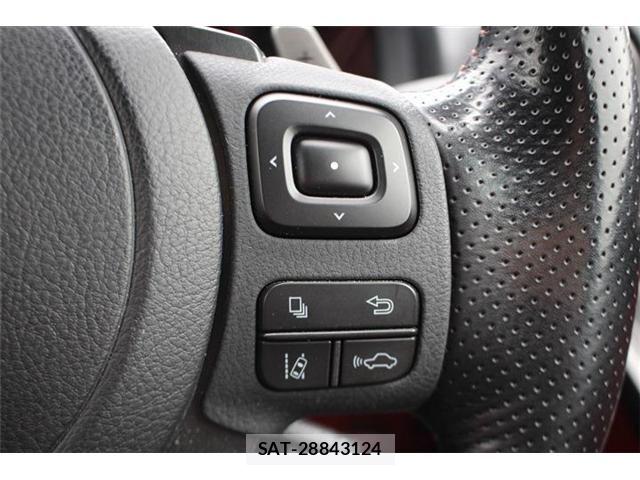 Lexus IS 2021-06 8371804-6