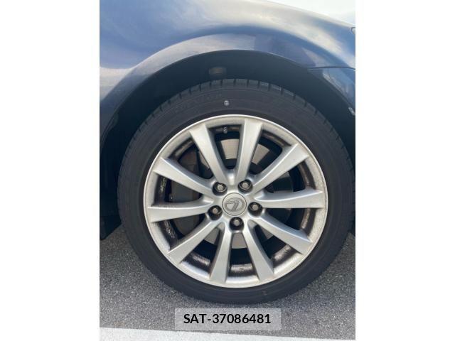 Lexus IS 2007-11 8438352-4