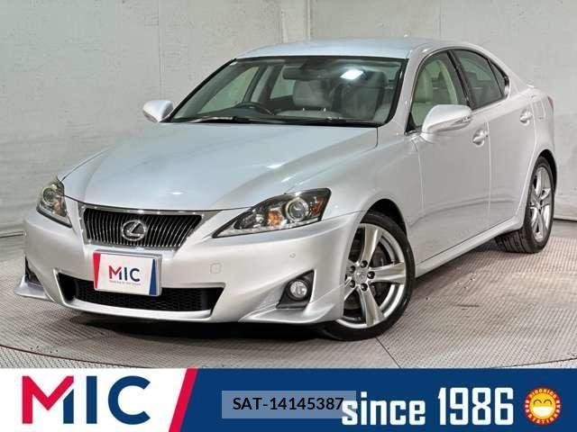Lexus IS 2011-08 8457802-0