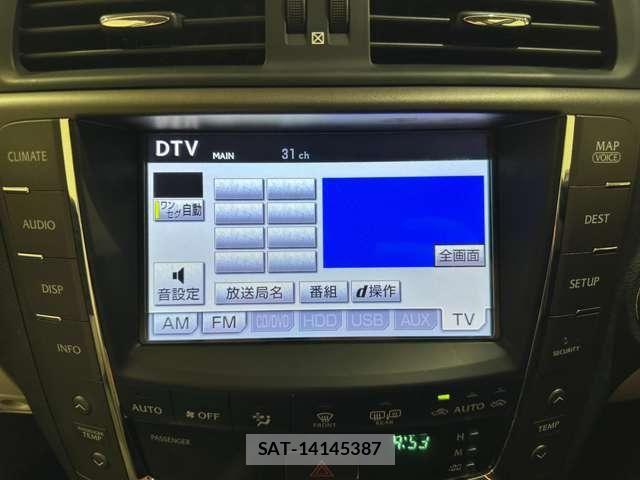 Lexus IS 2011-08 8457802-22