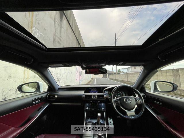 Lexus IS 2013-08 8525518-6