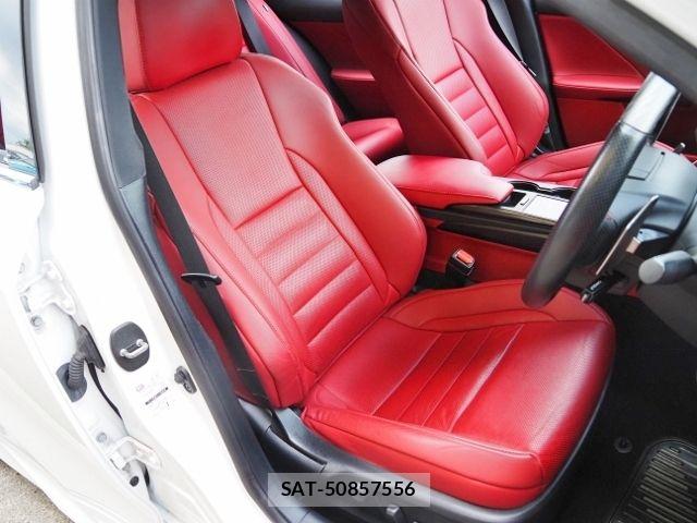 Lexus IS 2021-01 8562439-12