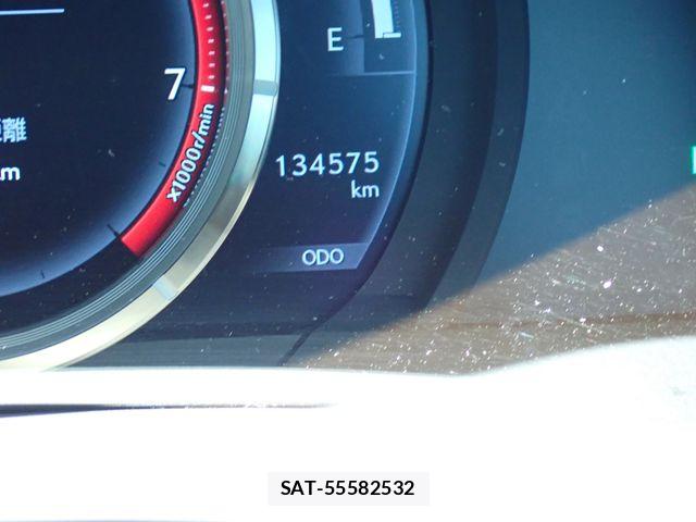 Lexus IS 2015-02 8627472-9