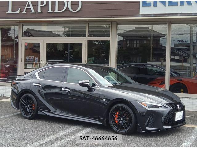 Lexus IS 2021-05 8666396-0