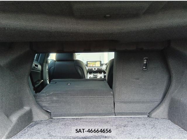 Lexus IS 2021-05 8666396-18