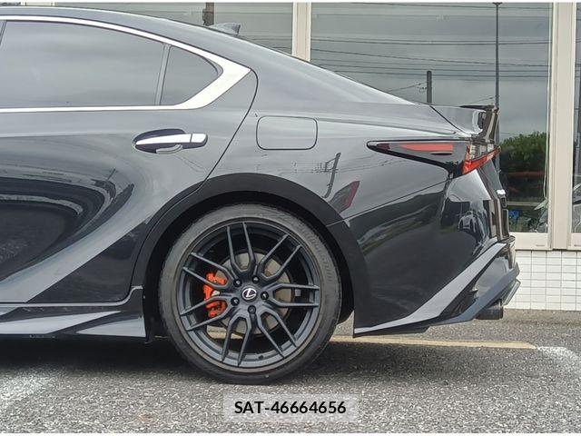Lexus IS 2021-05 8666396-19