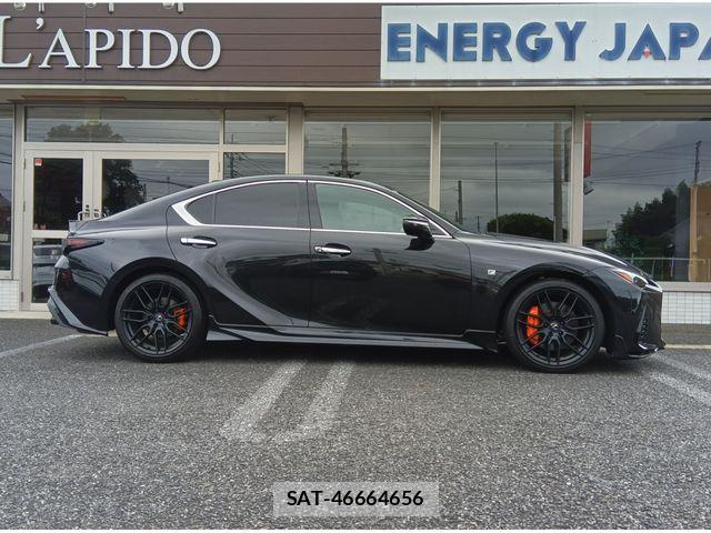 Lexus IS 2021-05 8666396-25