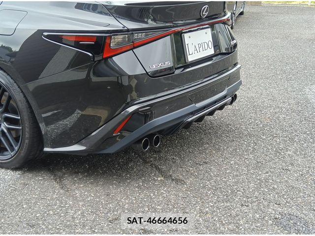 Lexus IS 2021-05 8666396-8
