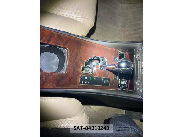 Lexus IS 2007-06 8743425-18