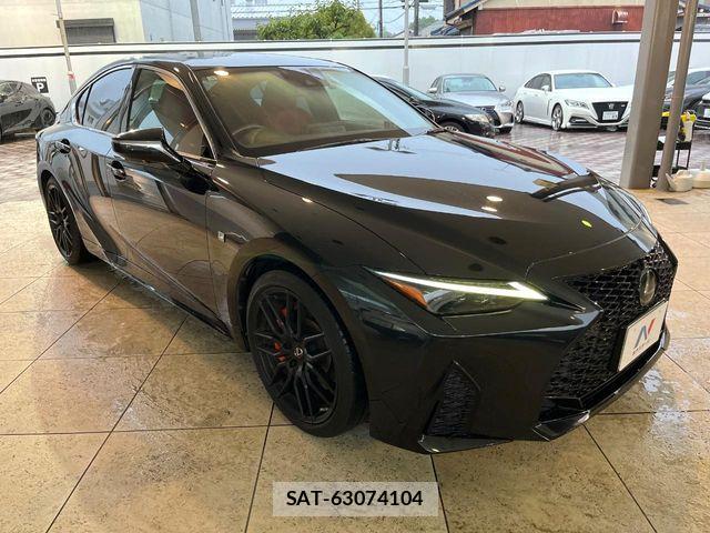 Lexus IS 2021-06 8796470-17