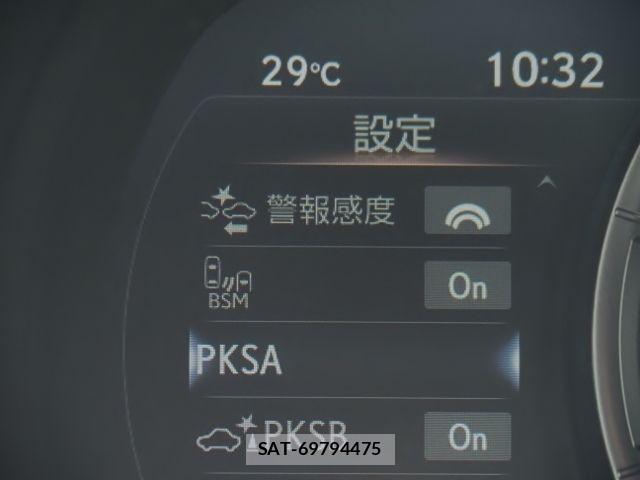 Lexus IS 2021-06 8796469-21