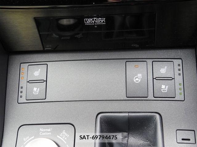 Lexus IS 2021-06 8796469-23
