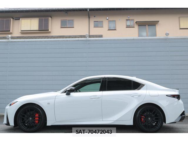 Lexus IS 2021-08 8829949-12