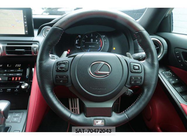 Lexus IS 2021-08 8829949-22
