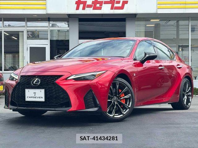 Lexus IS 2022-04 8849576-0