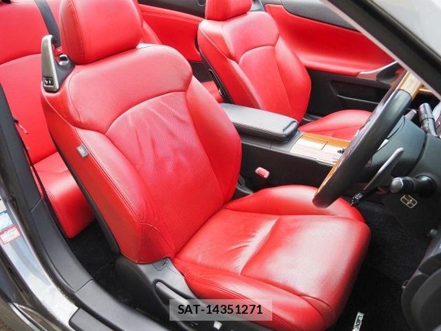 Lexus IS 2012-04 7328029-11