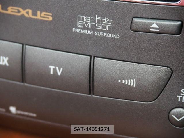 Lexus IS 2012-04 7328029-16