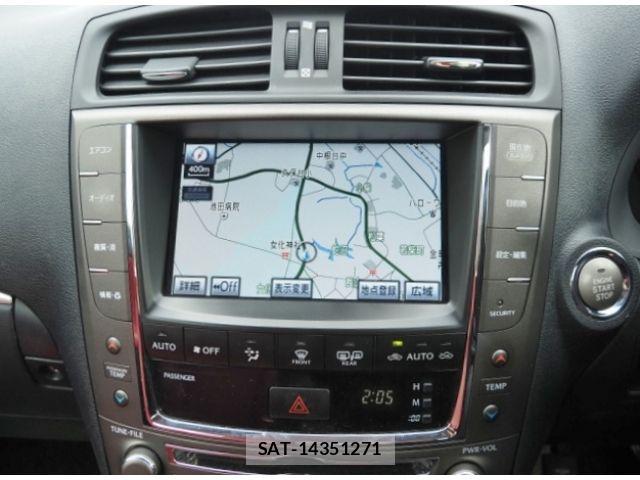 Lexus IS 2012-04 7328029-17