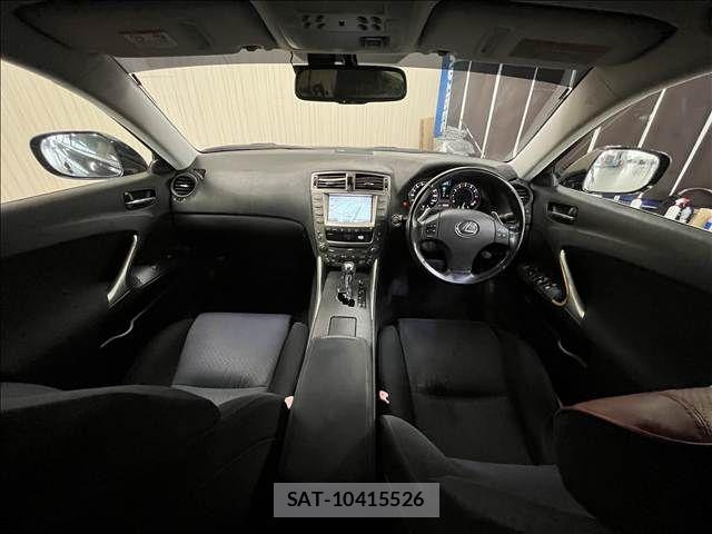 Lexus IS 2007-07 8562440-9