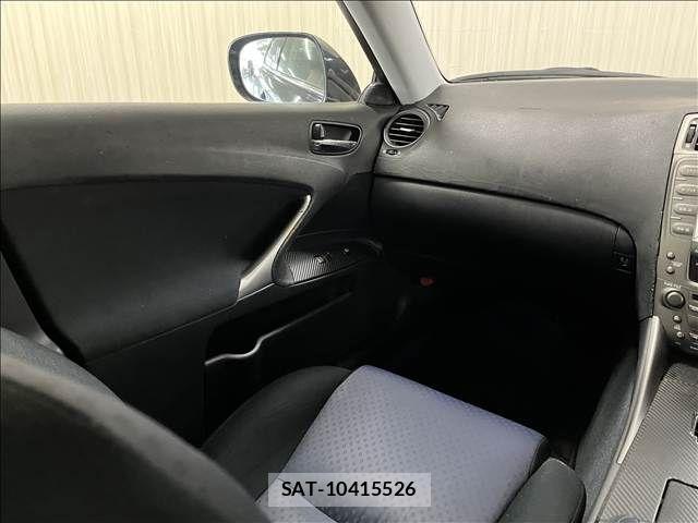 Lexus IS 2007-07 8562440-10