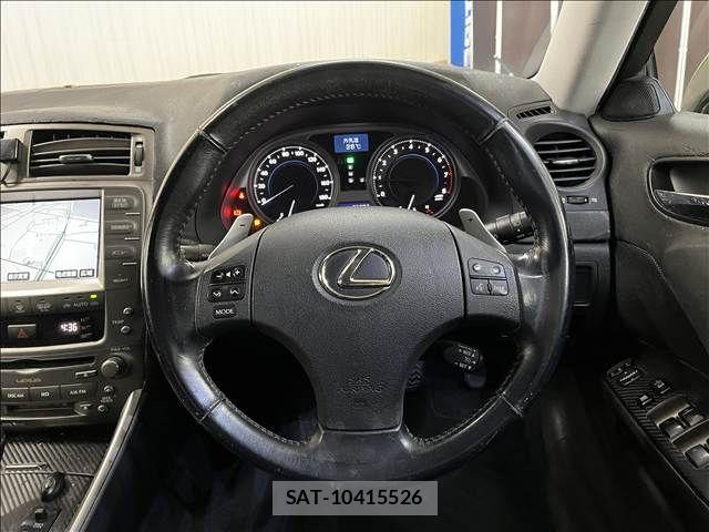 Lexus IS 2007-07 8562440-12