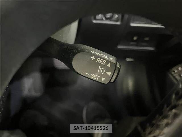 Lexus IS 2007-07 8562440-18