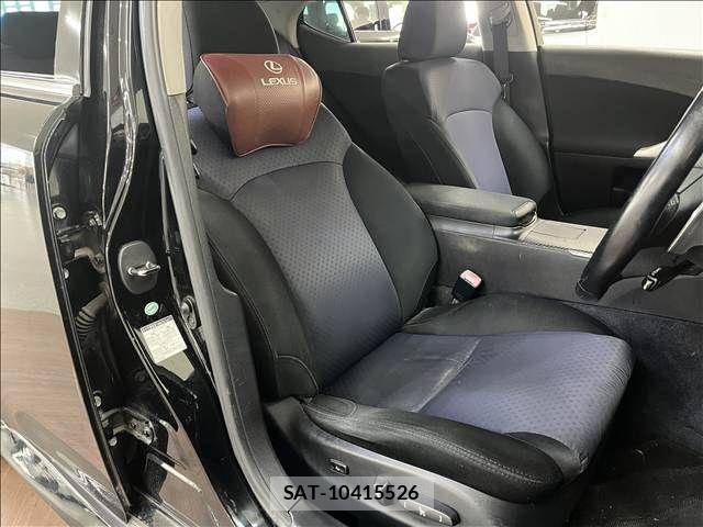 Lexus IS 2007-07 8562440-26