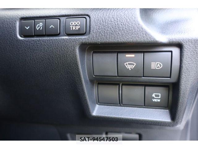 Lexus IS 2023-02 1286282-19